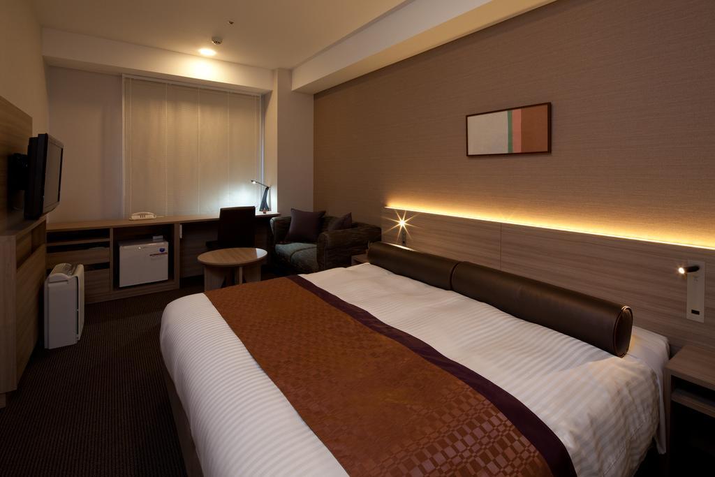 Ueda Tokyu Rei Hotel Buitenkant foto