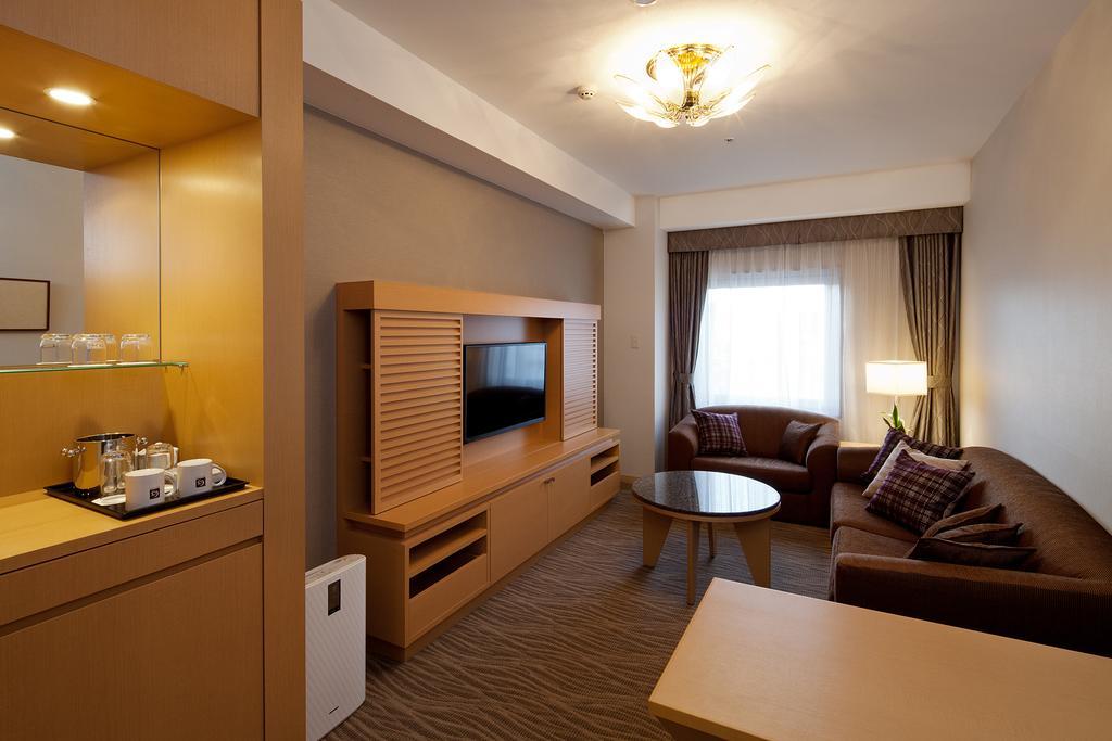 Ueda Tokyu Rei Hotel Buitenkant foto