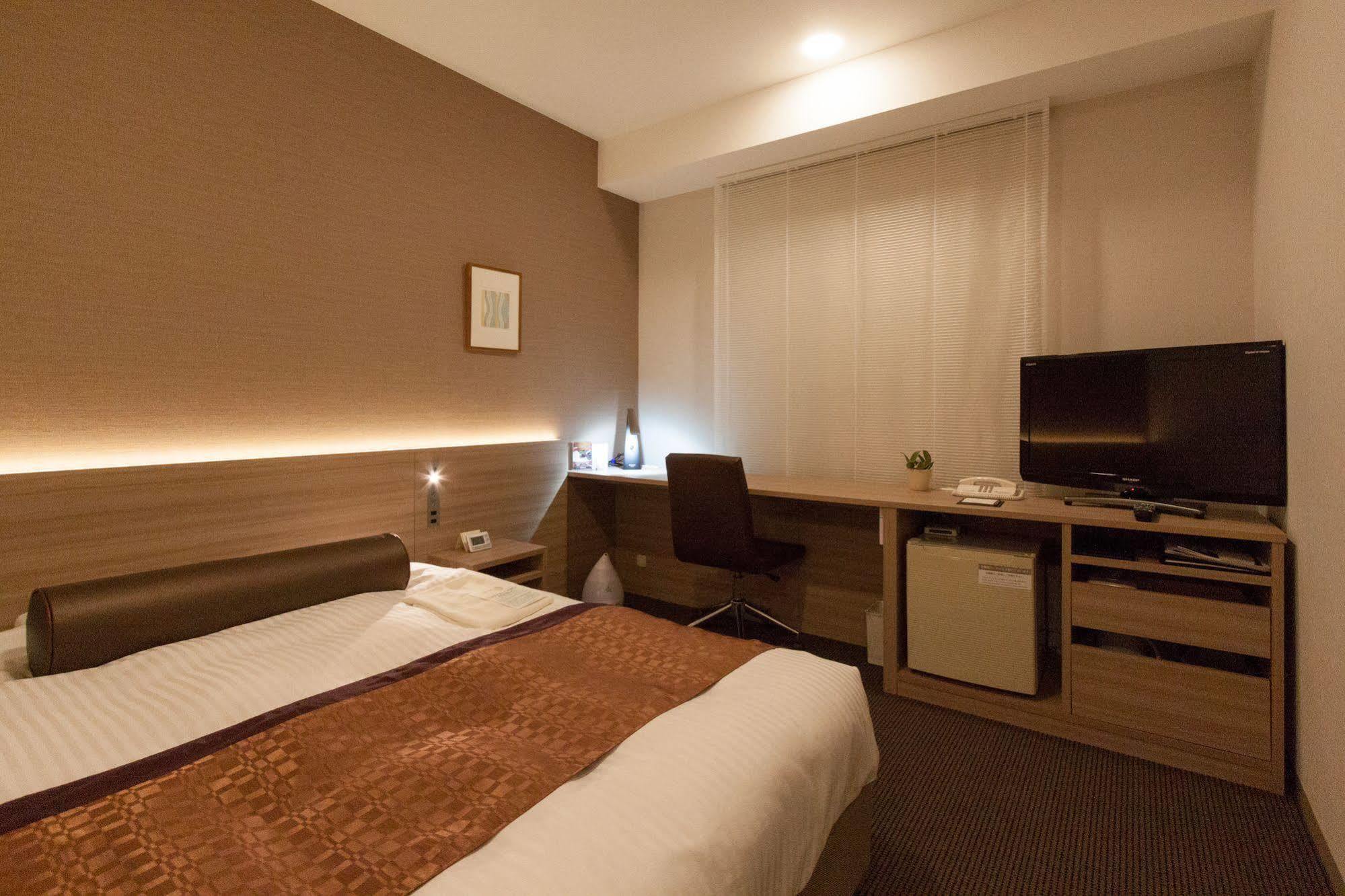 Ueda Tokyu Rei Hotel Buitenkant foto